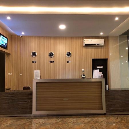 Kirei Hotel Bantaeng 외부 사진
