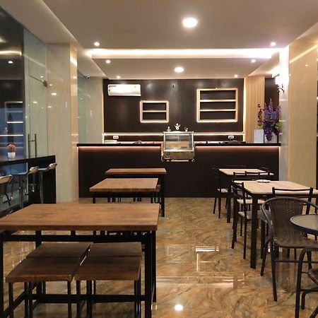Kirei Hotel Bantaeng 외부 사진