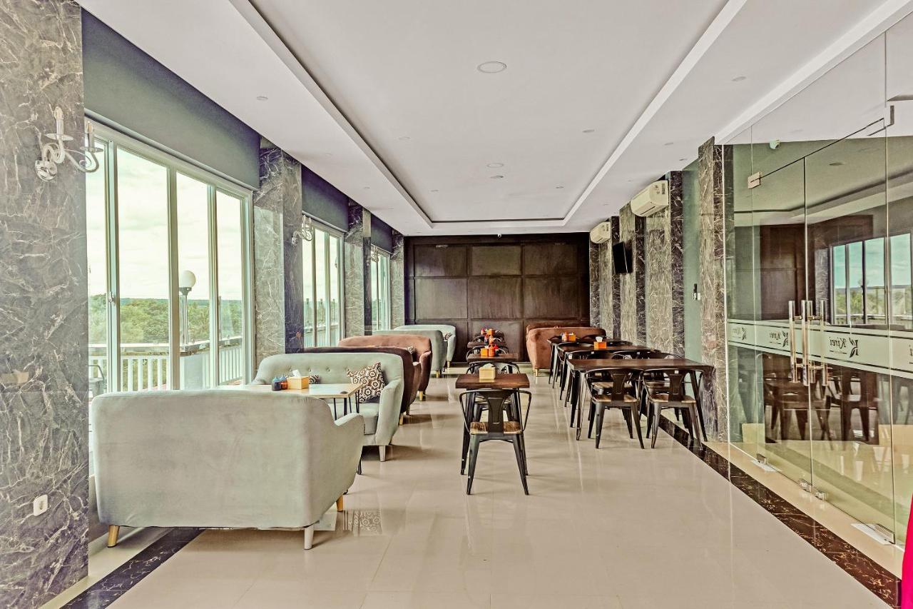 Kirei Hotel Bantaeng 외부 사진