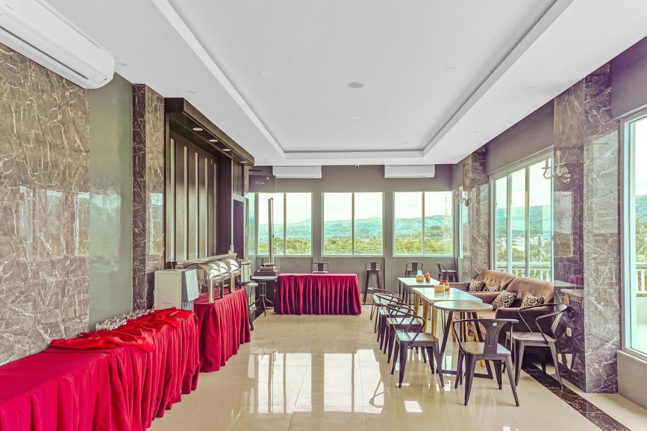 Kirei Hotel Bantaeng 외부 사진