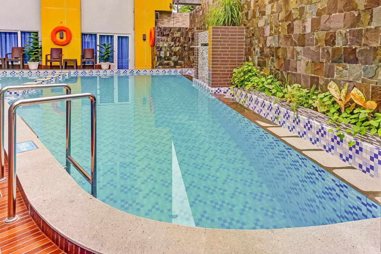 Kirei Hotel Bantaeng 외부 사진