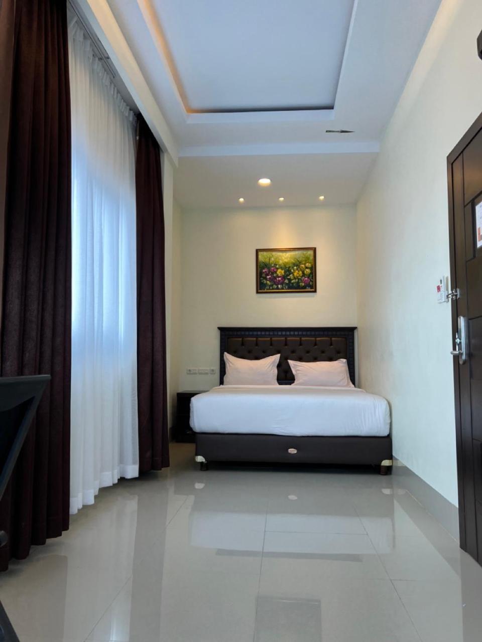 Kirei Hotel Bantaeng 외부 사진