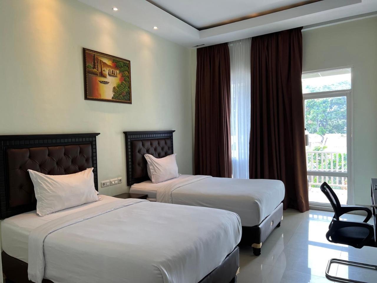 Kirei Hotel Bantaeng 외부 사진