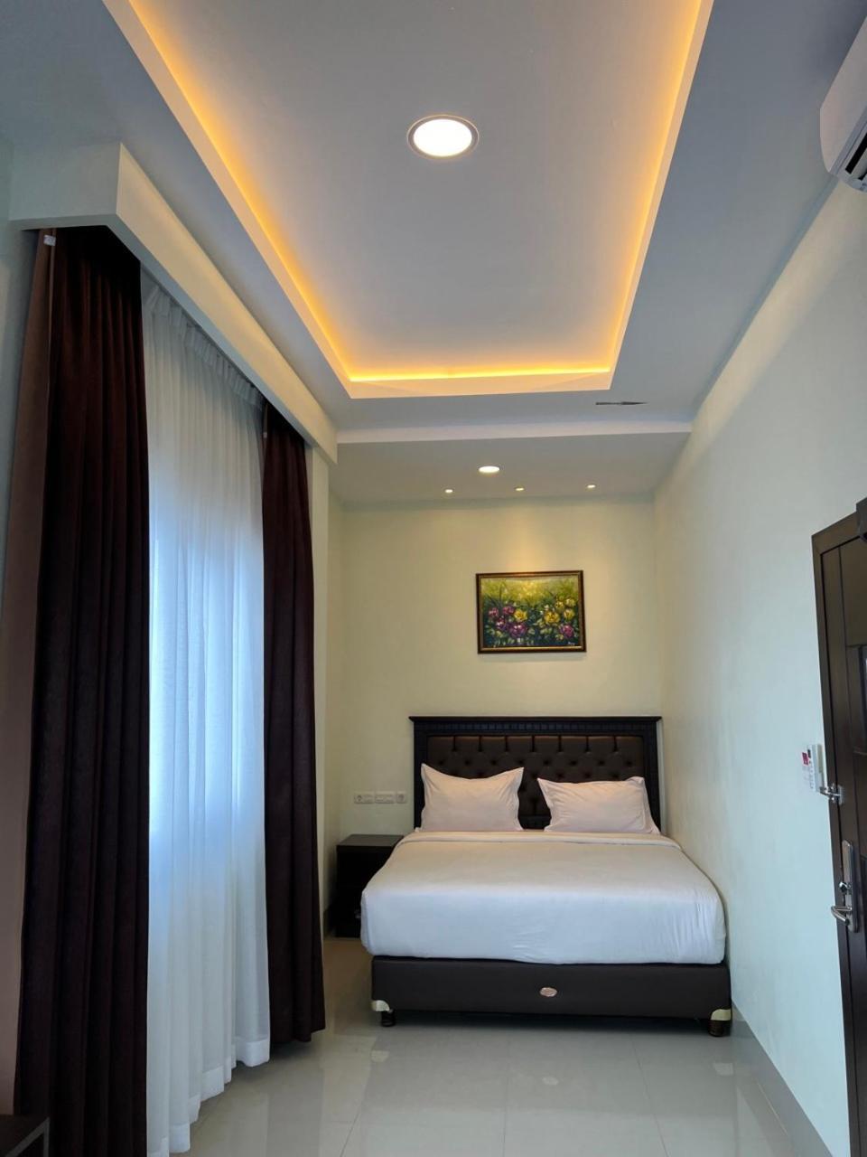 Kirei Hotel Bantaeng 외부 사진