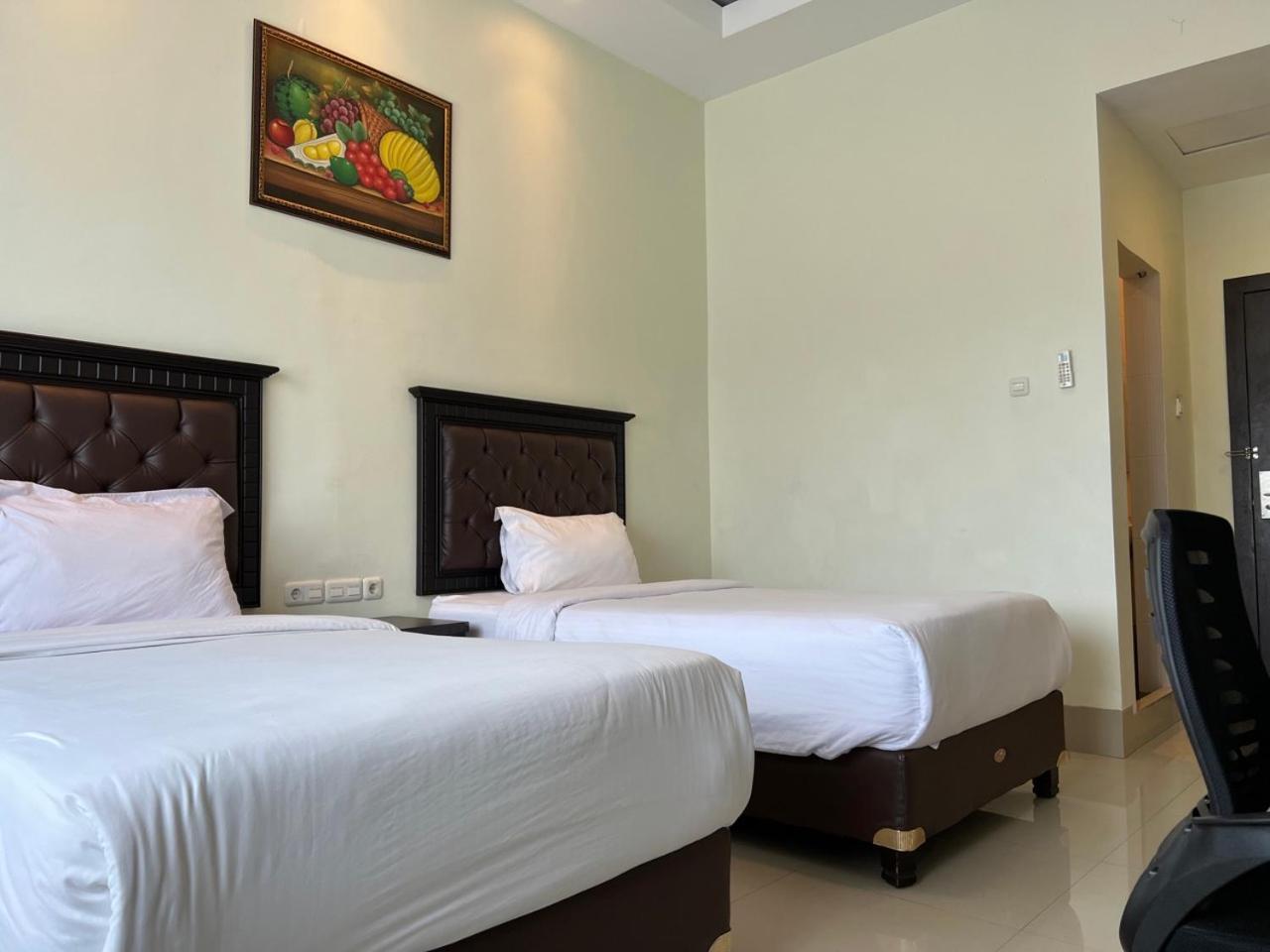 Kirei Hotel Bantaeng 외부 사진