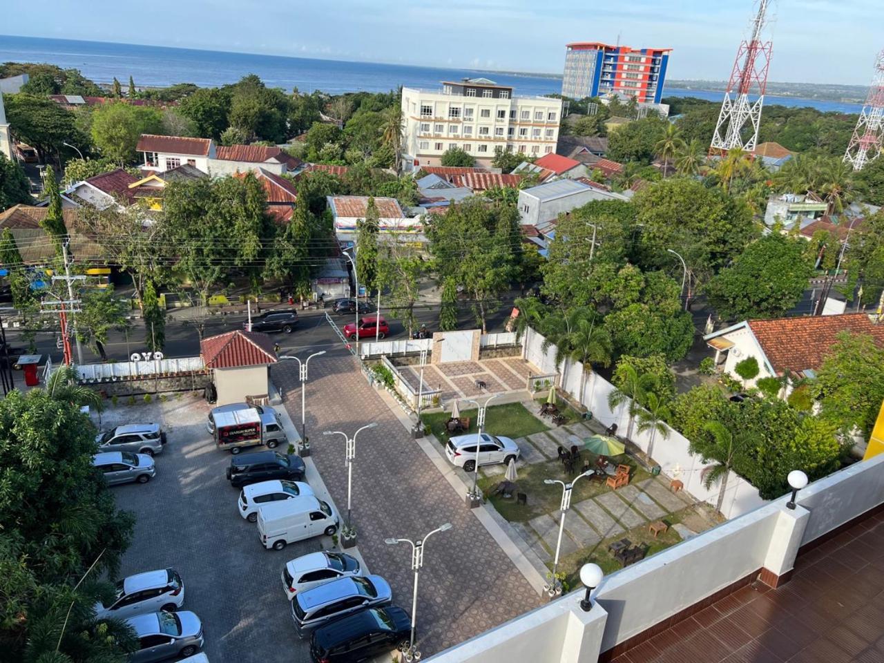 Kirei Hotel Bantaeng 외부 사진