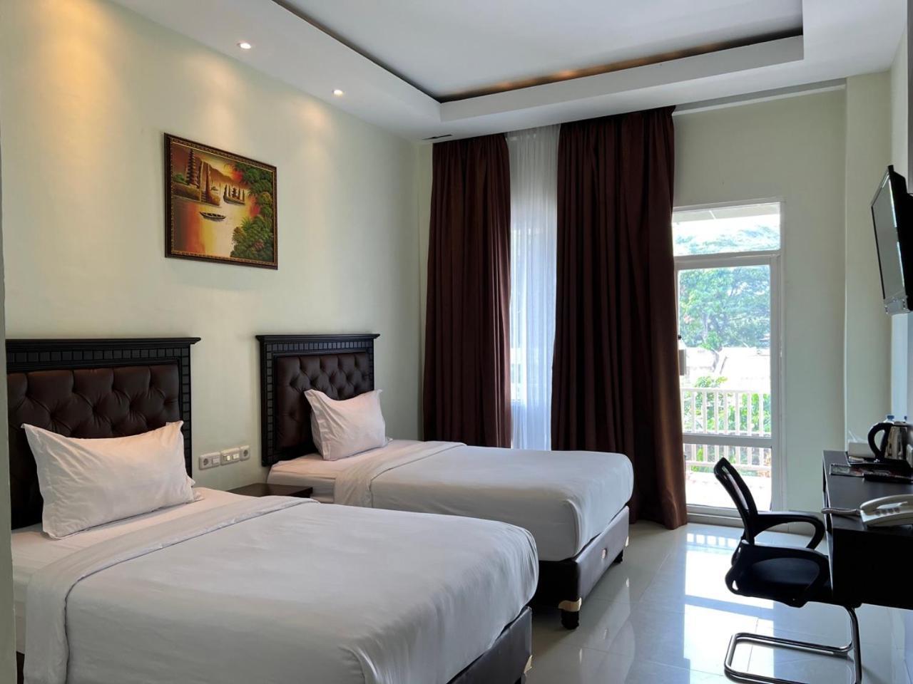 Kirei Hotel Bantaeng 외부 사진